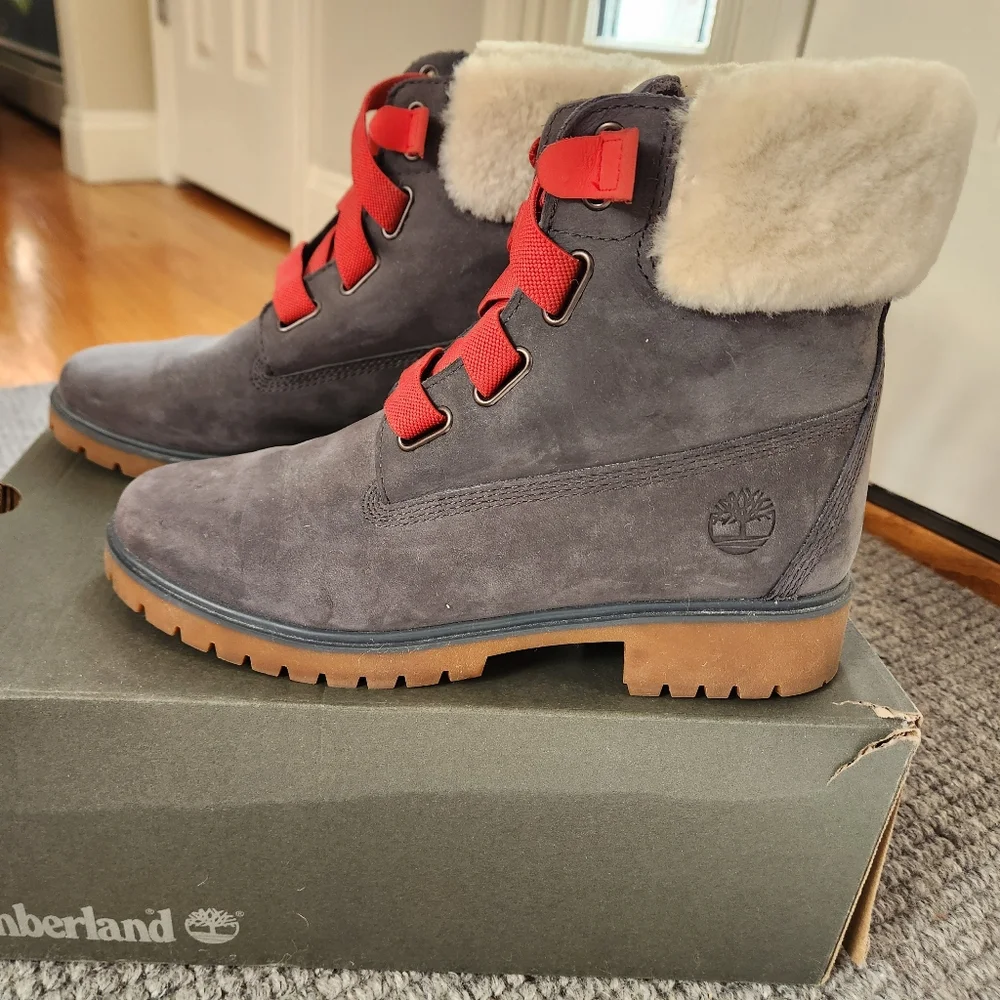 Timberland Women's Jayne Grey Nubuck Boots, Size 9